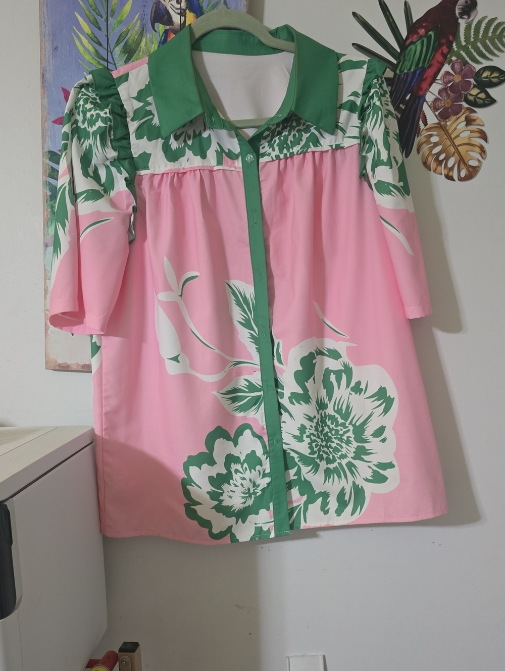 Green-Trim Pink Floral Button-Down Blouse Light An Airy For Summer